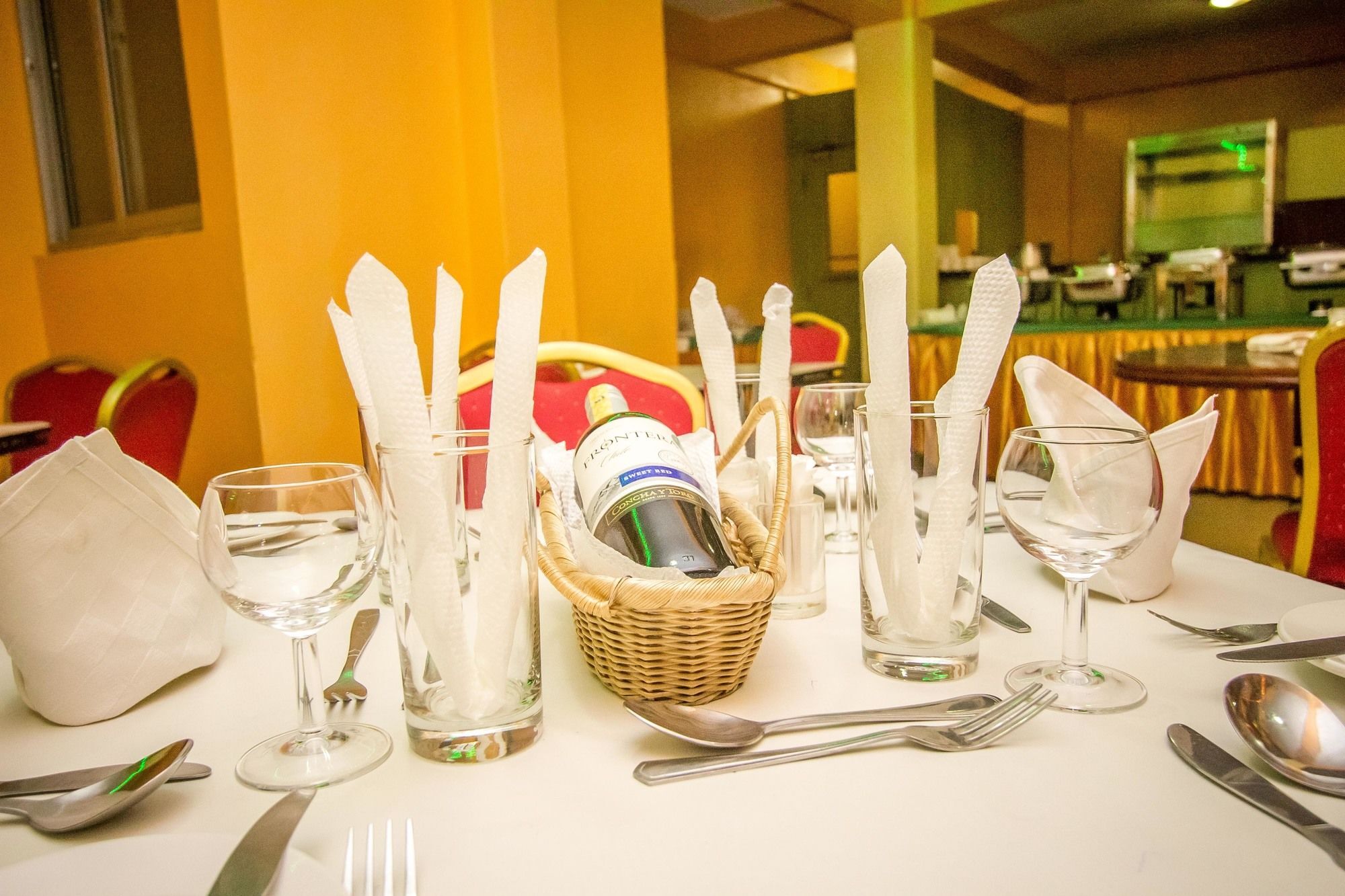 Eland Safari Hotel Nyeri Eksteriør bilde