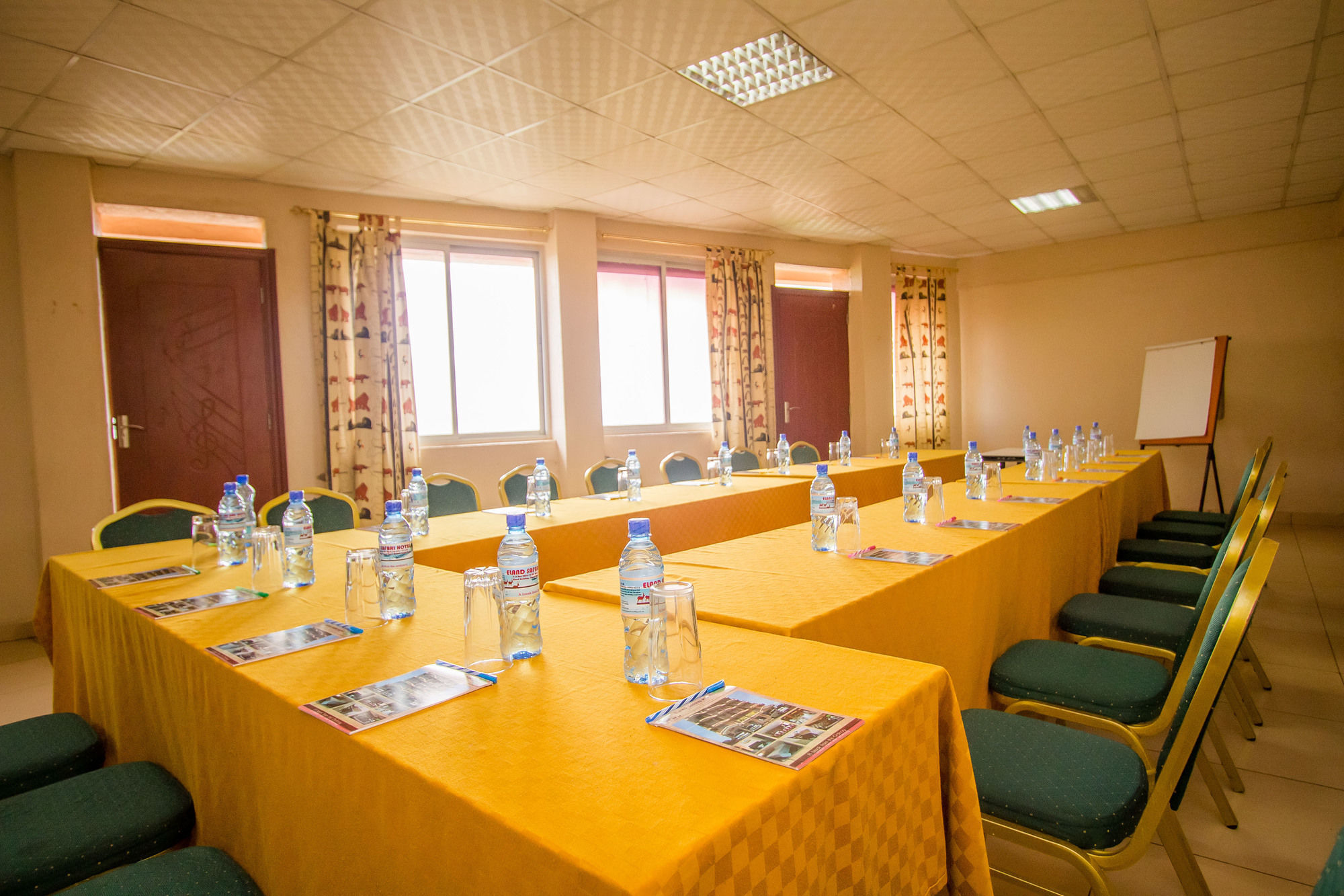 Eland Safari Hotel Nyeri Eksteriør bilde